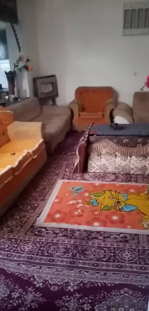 منزل طبقه دوم  اجاره داده میشودبصورت روزانه|اجارهٔ کوتاه‌مدت آپارتمان و سوئیت|شیراز, تحویلی|دیوار