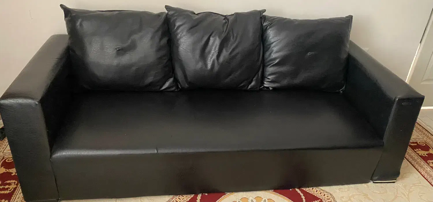 مبل چرم فقط ۵ میلیون|مبلمان خانگی و میز عسلی|صدرا-فارس, فاز ۱|دیوار