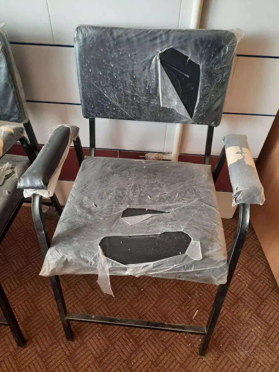 صندلی فلزی اداری|مبلمان اداری|خمینی‌شهر, |دیوار