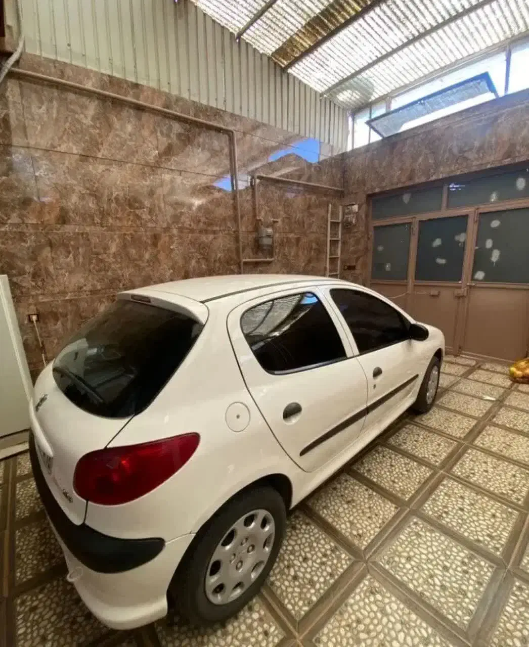 پژو ۲۰۶ تیپ ۲ مدل ۹۹|خودرو سواری و وانت|مشهد, گوهرشاد|دیوار