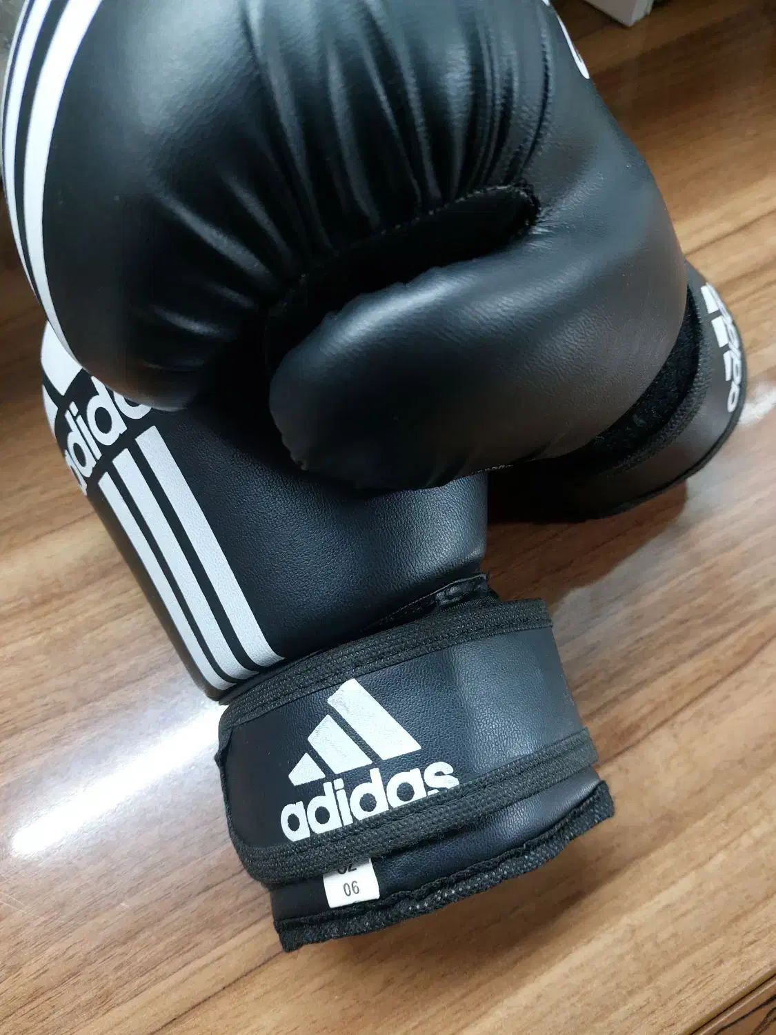 دستکش بوکس|تجهیزات ورزشی|ارومیه, |دیوار