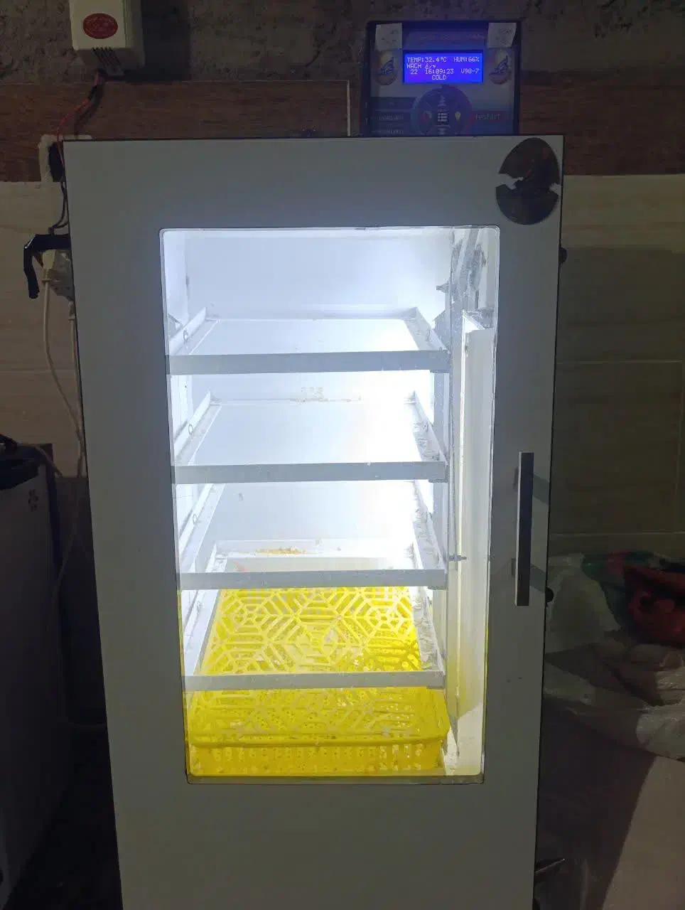 دستگاه جوجه کشی|لوازم جانبی حیوانات|گرگان, |دیوار