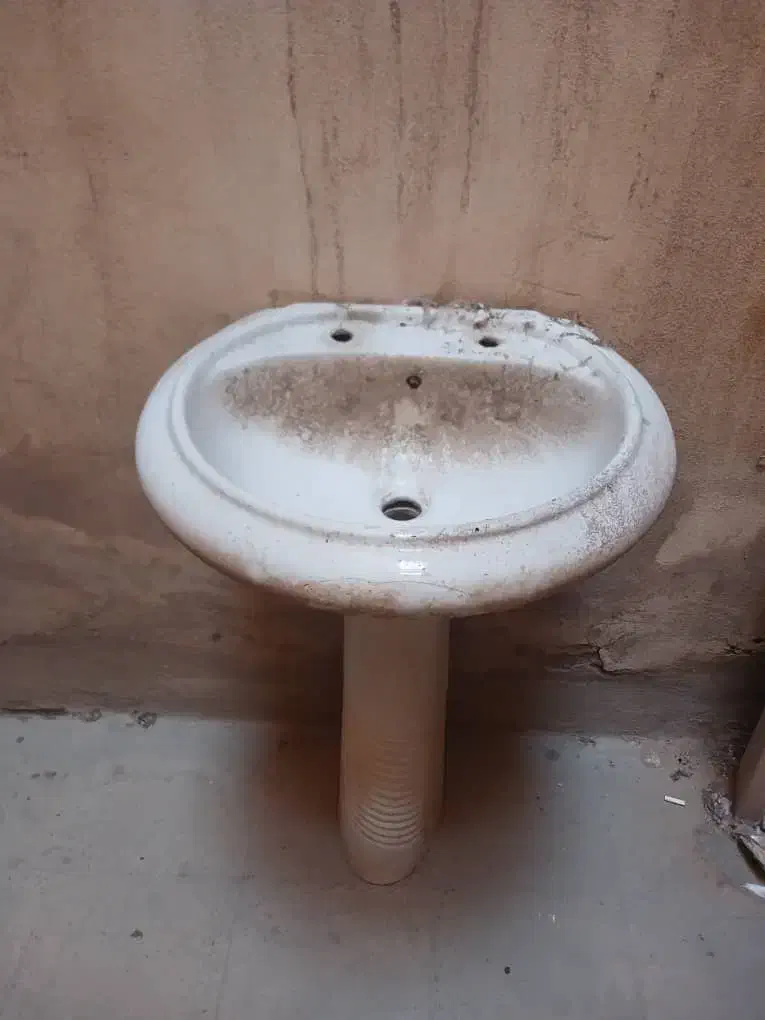 روشویی با یه پایه اضافی ظاهر باطن همینه|لوازم سرویس بهداشتی|فردیس, قریشی|دیوار