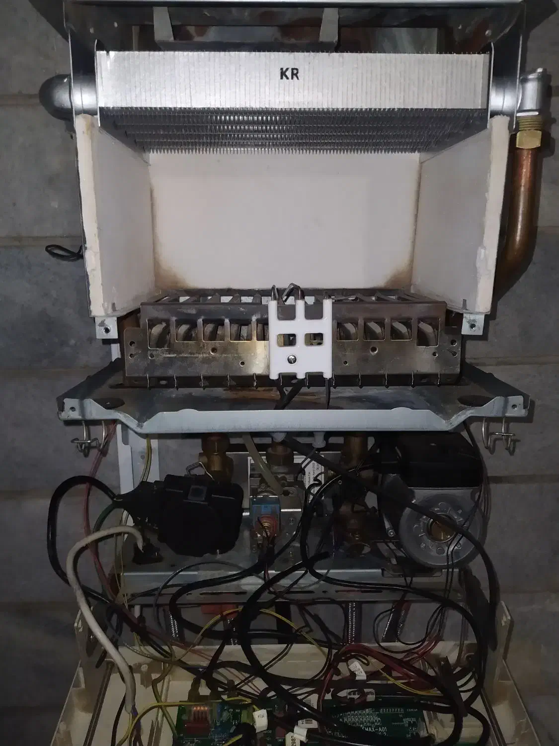 پکیج گلدیران پایونیر در حد نو|آبگرمکن، پکیج، شوفاژ|تهران, افسریه جنوبی|دیوار