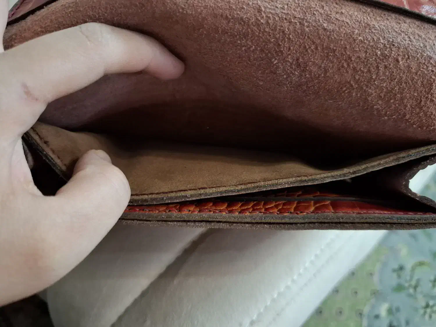 کیف پول نو|کیف، کفش، کمربند|اصفهان, ملاصدرا|دیوار