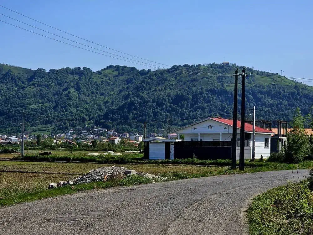 ویلای مبله لوکس، آرامش، حریم خصوصی، هوای پاک|اجارهٔ خانه و ویلا|لاهیجان, لیالستان|دیوار