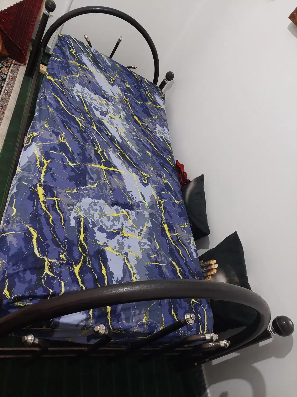 تخت یکنفره بدون تشک|تخت و سرویس خواب|سمنان, |دیوار