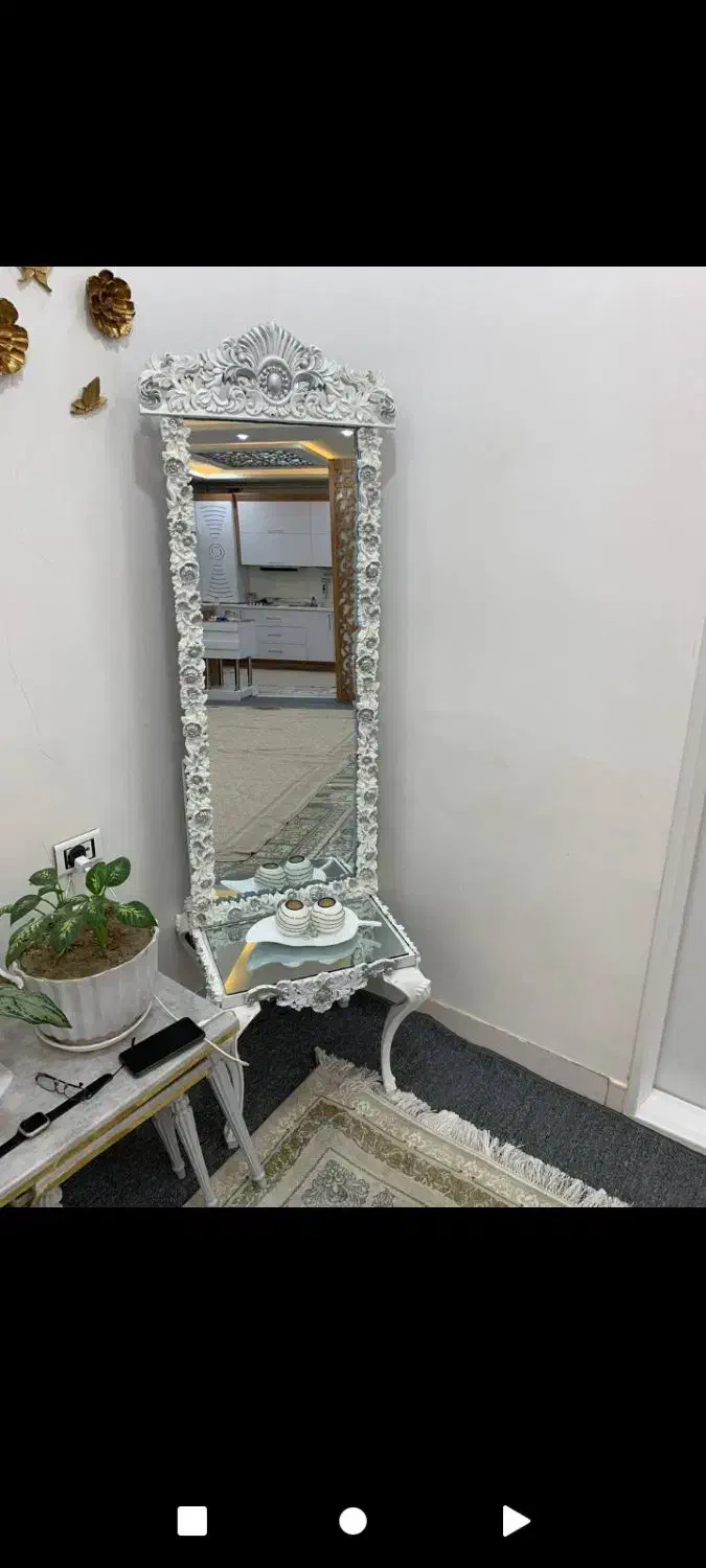 میز تلویزون و اینه قدی|میز تلویزیون|بانه, |دیوار