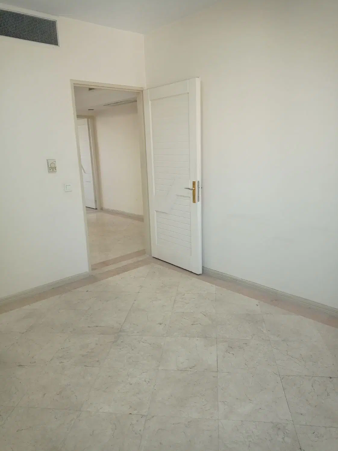 75متر سند اداری برج دریای نور  خیابان سرافراز|اجارهٔ دفتر کار، اتاق اداری، مطب|تهران, سنائی|دیوار