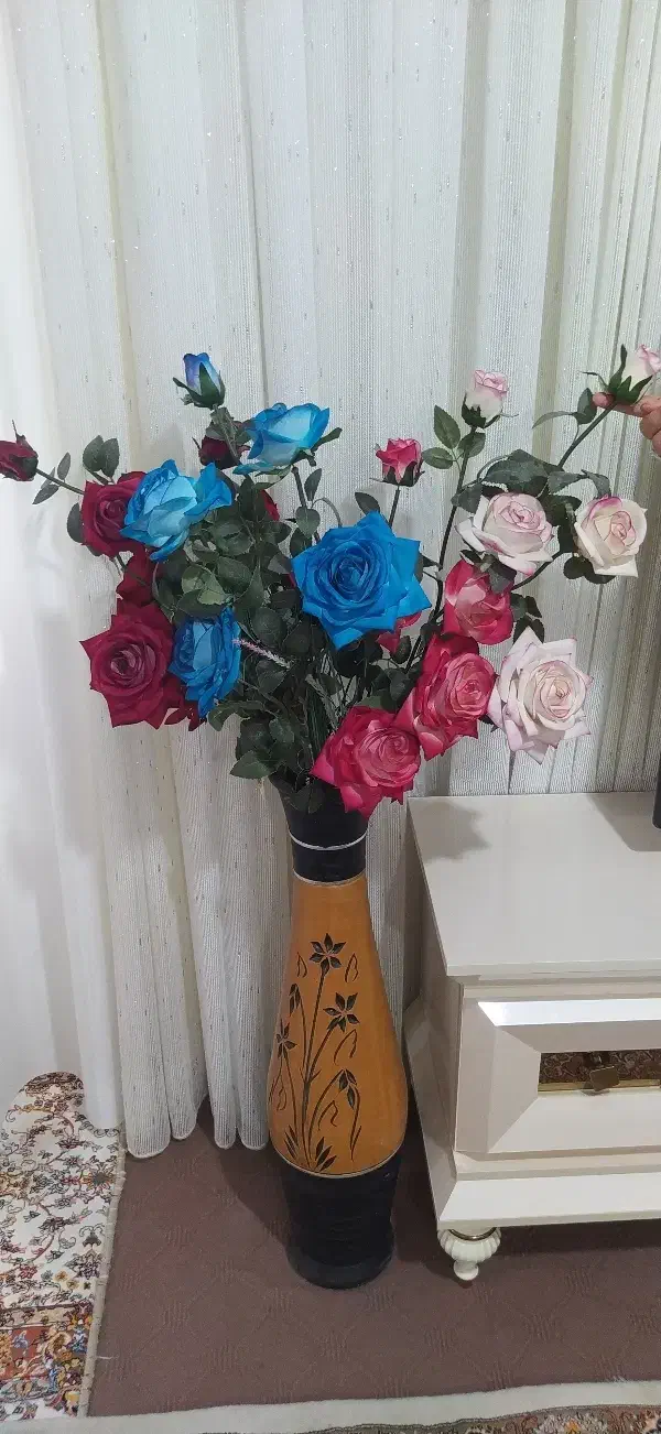 گل با گلدان در حد نو|گل مصنوعی|سلماس, |دیوار