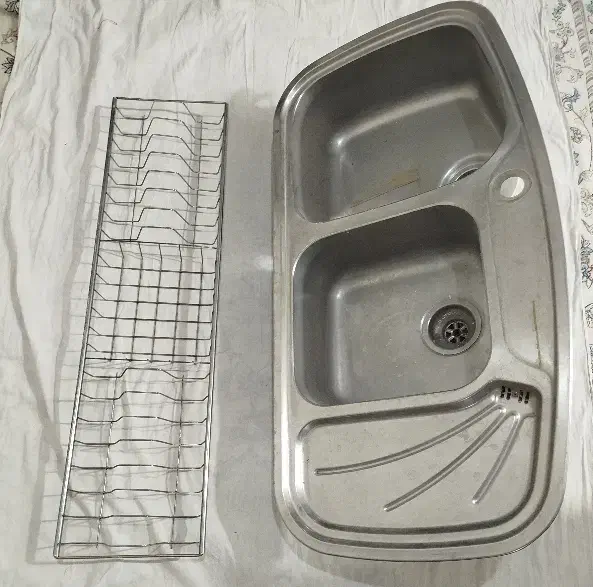 سینک و هود|هود|ری, شهادت|دیوار