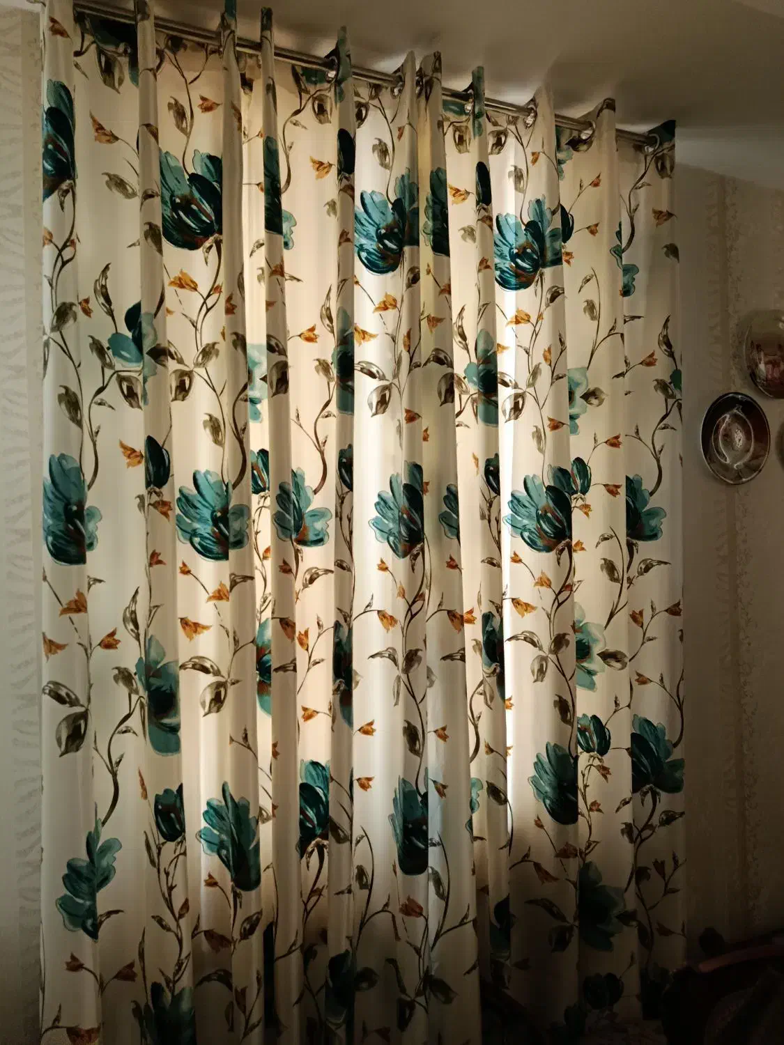 سه عدد دکور پرده ساتن قیمت برای سه عدد دکور هست|پرده، رانر، رومیزی|میانه, |دیوار