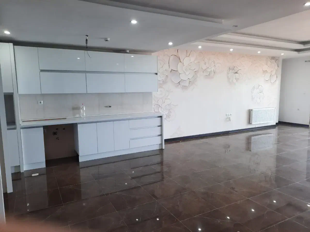 آپارتمان ۲۰۰ متری طبقه ۱۴|فروش آپارتمان|فریدونکنار, |دیوار