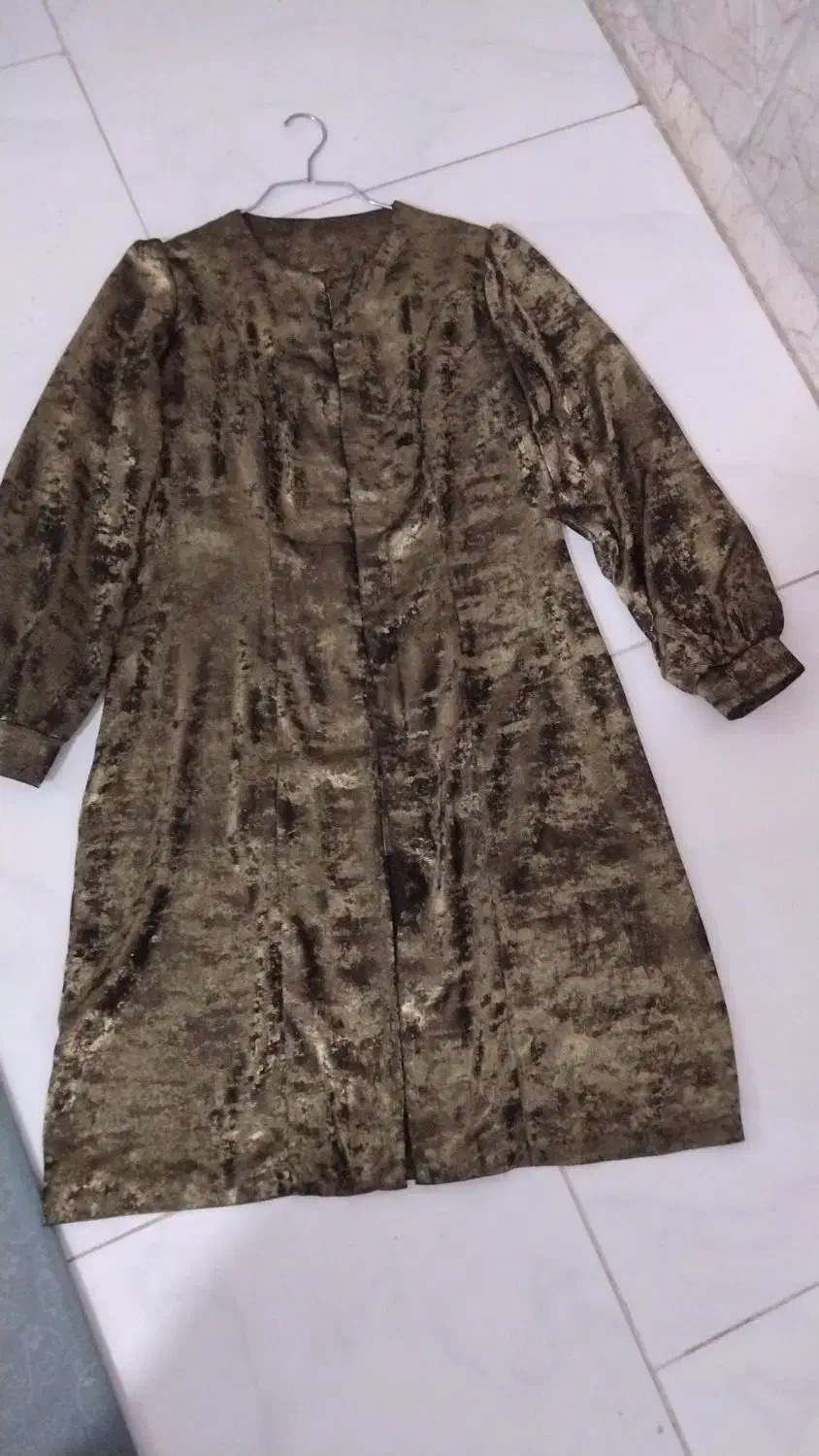 مانتو ژاکارد مجلسی|لباس|نیشابور, شهرکهنه|دیوار