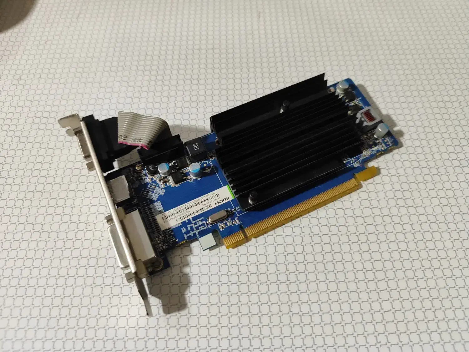 AMD Radeon HD 5450 2GB DDR3|قطعات و لوازم جانبی رایانه|ارومیه, |دیوار