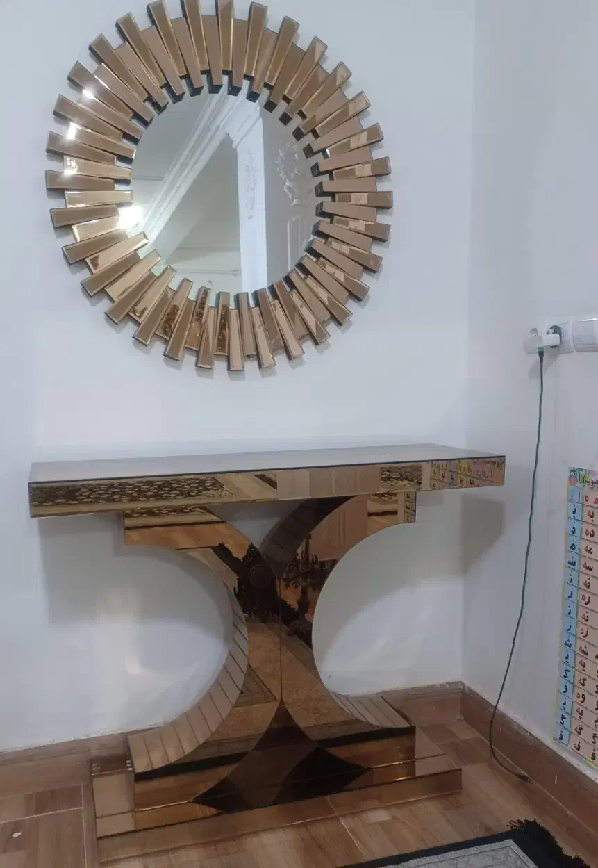 آینه کنسول جدید و زیبا|بوفه، ویترین، کنسول|مسجد سلیمان, |دیوار