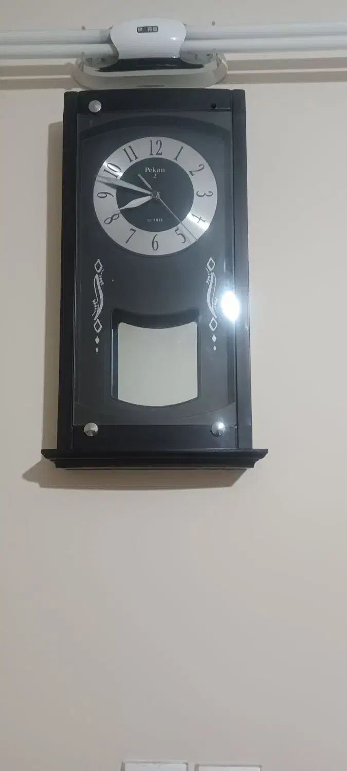 میز کنار سالن و ساعت|ساعت دیواری و تزئینی|اصفهان, برازنده|دیوار