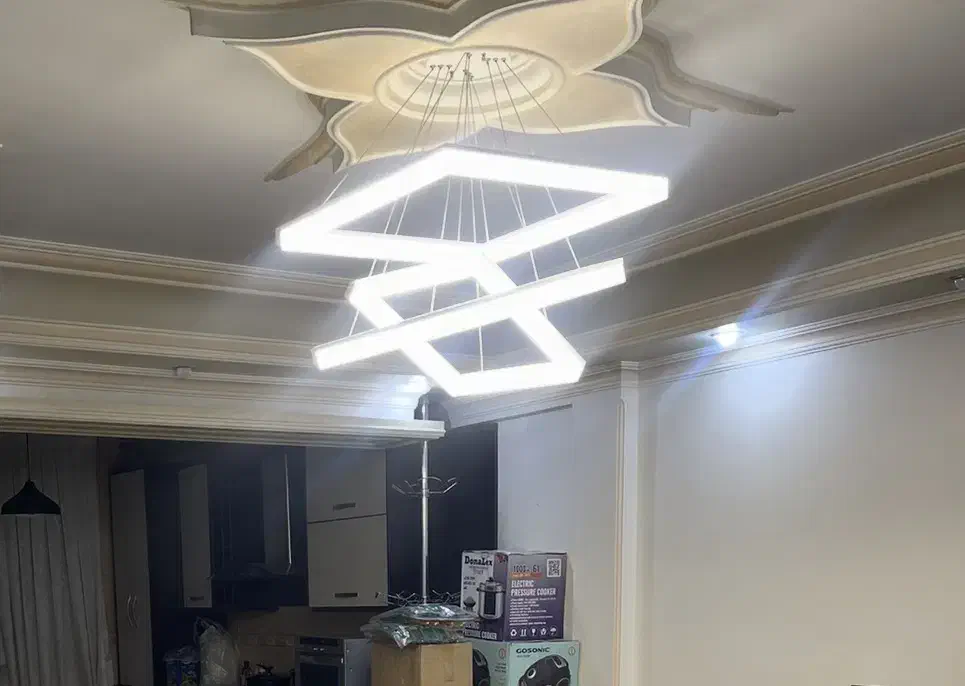 لوستر کهکشانی|لوستر و چراغ آویز|پردیس, فاز ۹|دیوار