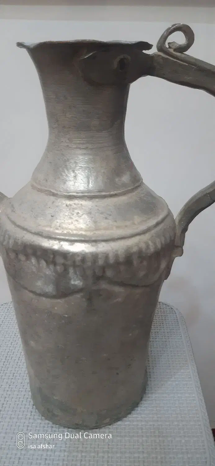 آفتابه قدیمی|کلکسیون اشیاء عتیقه|زنجان, |دیوار