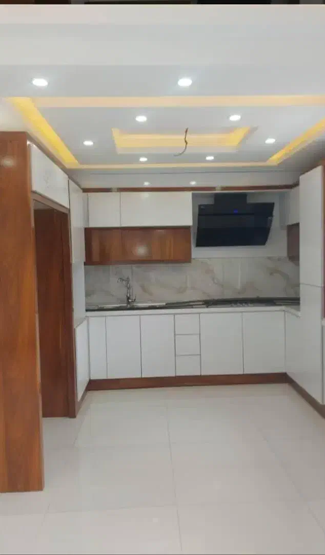 رهن اپارتمان ۱۰۵م خیابان خرمشهر|اجارهٔ آپارتمان|بندر انزلی, معلم|دیوار