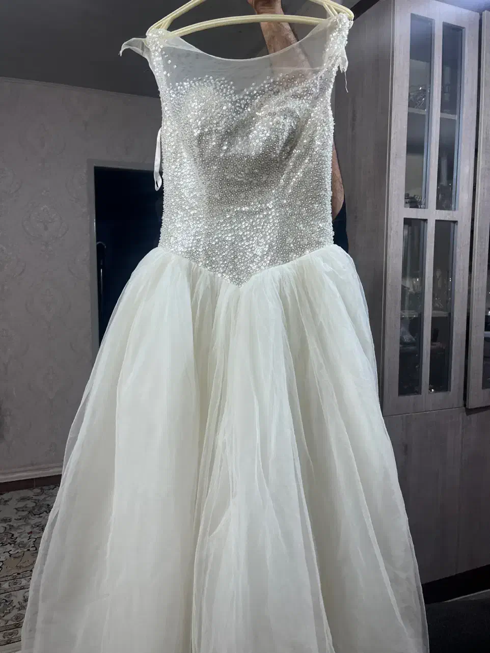 لباس جشن|لباس|رشت, سعدی (تختی)|دیوار