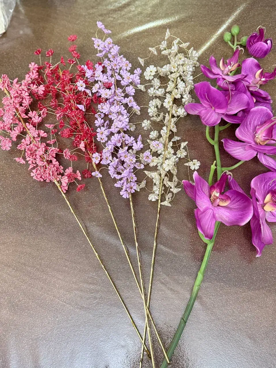شاخه‌های زیبای تزئینی و ارکیده مصنوعی|گل مصنوعی|رشت, پل تالشان|دیوار