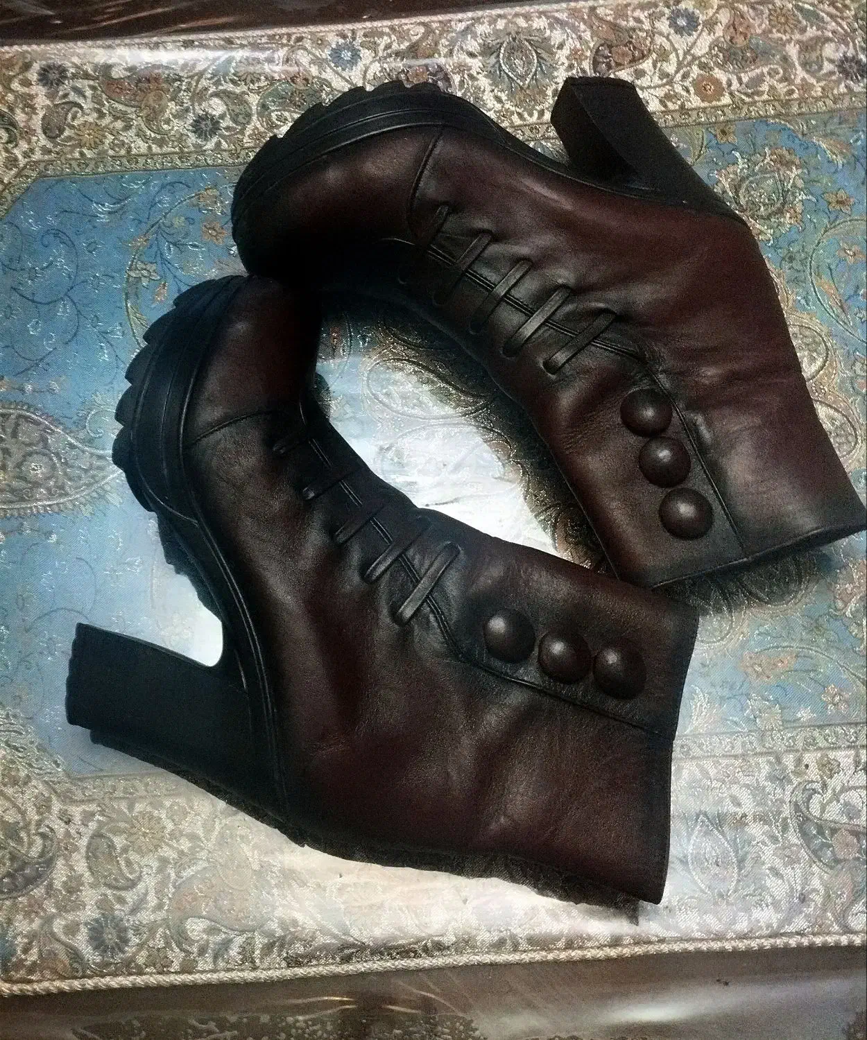 کاملا سالم هیچ عیب و ایرادی نداره نو|کیف، کفش، کمربند|اهر, |دیوار