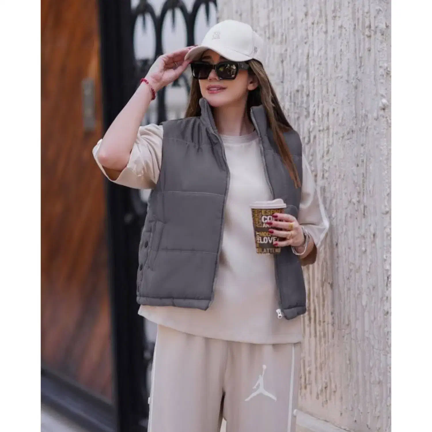 تعدادی مانتو هودی بافت پافر حراجی|لباس|نجف‌آباد, ریاضی|دیوار