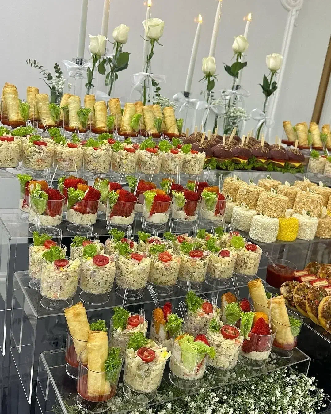 فینگر فود .حلوا.دسر.نون پنیر سبزی عقد.انواع شام|خدمات پذیرایی، مراسم|شیراز, معالیآباد|دیوار