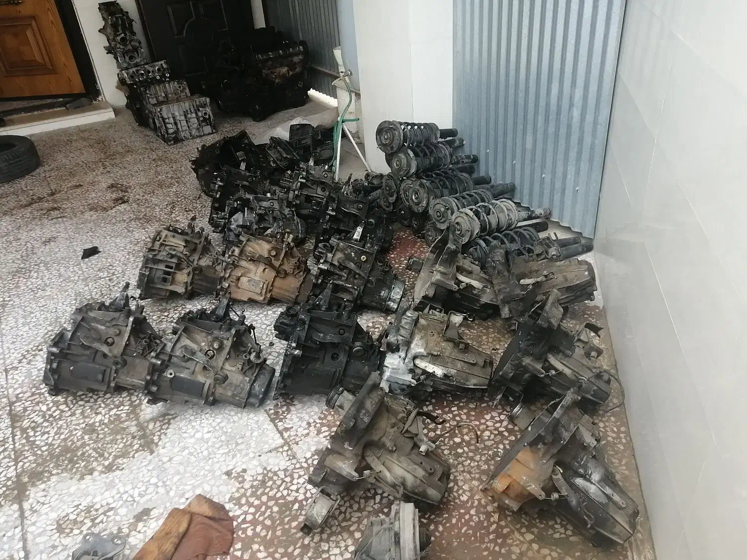 گیربکس و موتور پژو پراید زانتیا و206|قطعات یدکی و لوازم جانبی|برازجان, |دیوار