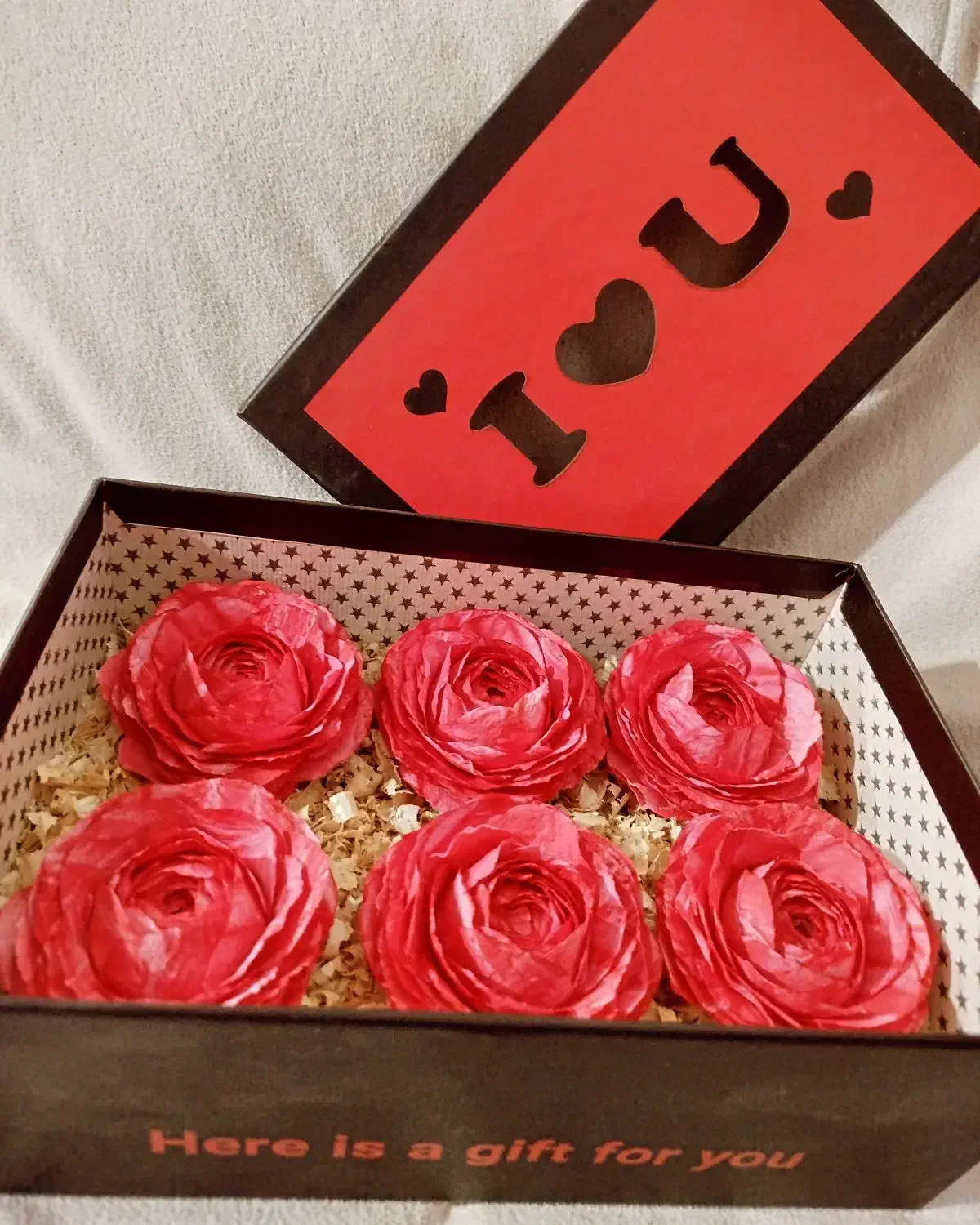 گل رز جاودان|گل مصنوعی|شهر بابک, |دیوار