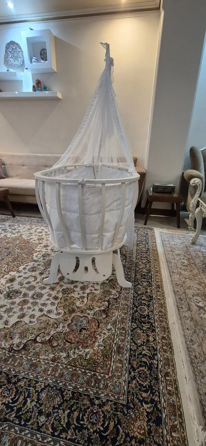 گهواره نوزاد|تخت و صندلی بچه|تهران, توحید|دیوار