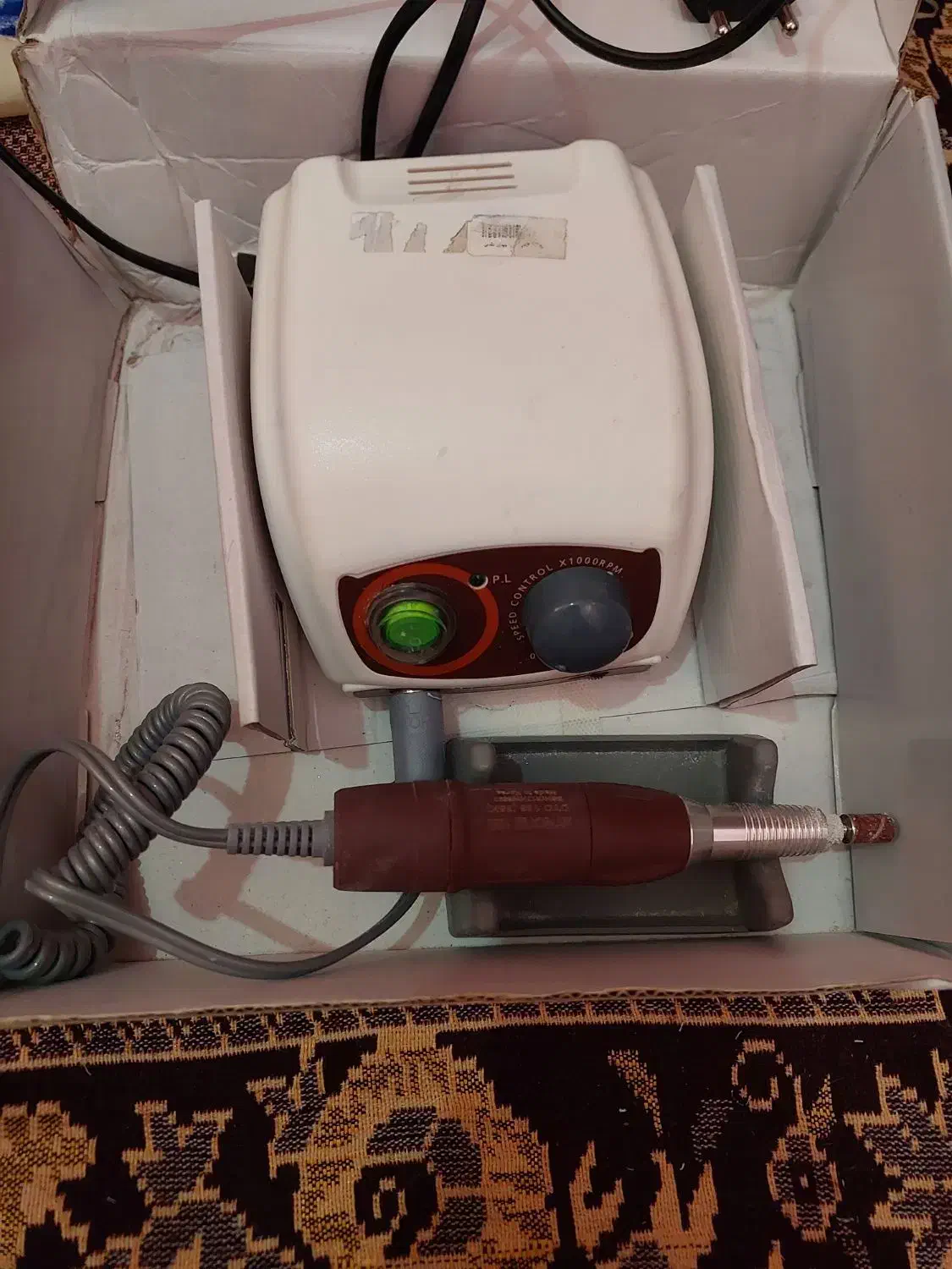 دستگاه سوهان برقی و یووی کاشت ناخن|آرایشی، بهداشتی، درمانی|باغ بهادران, |دیوار