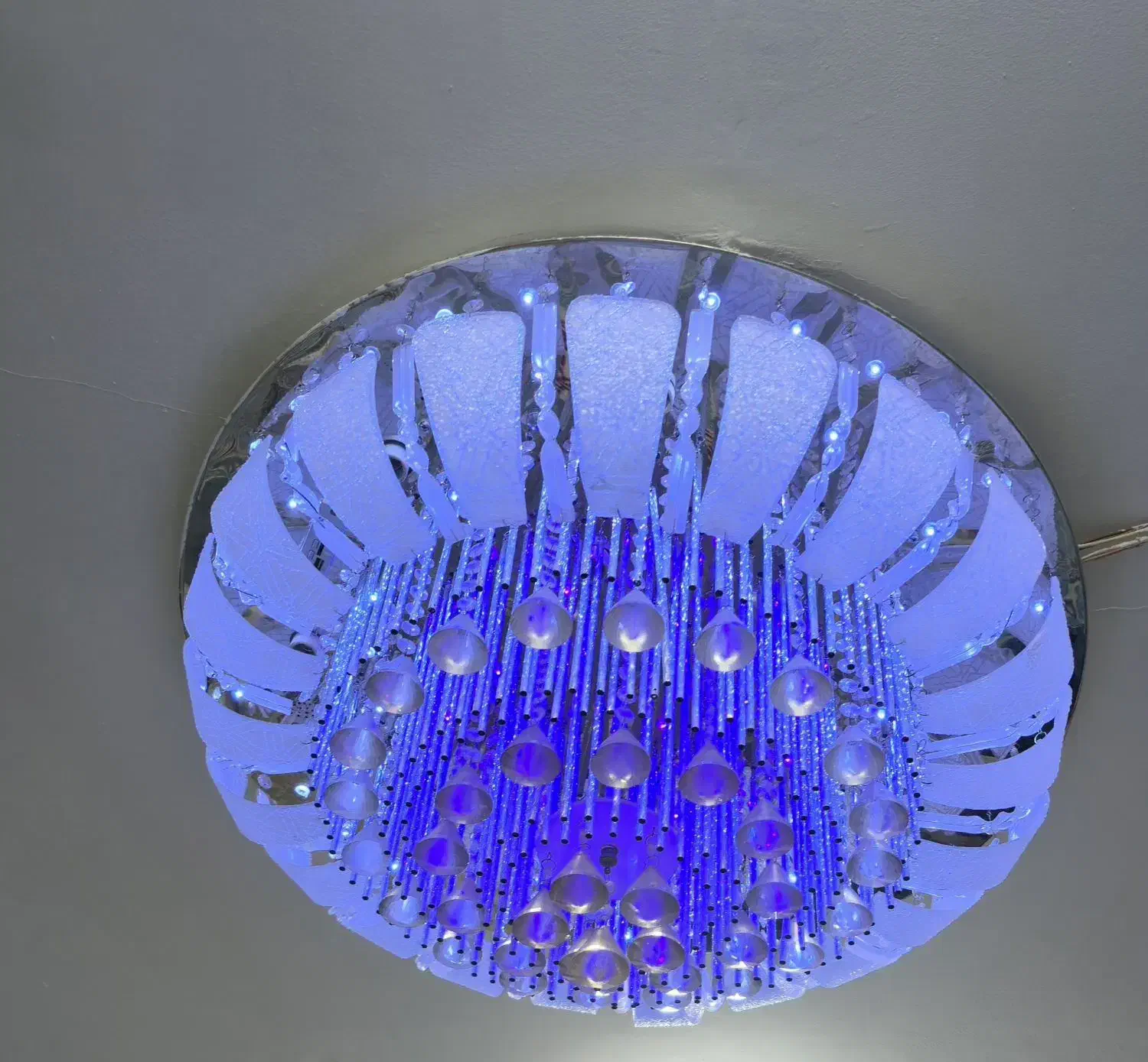 لوستر LED|لوستر و چراغ آویز|شهرکرد, |دیوار