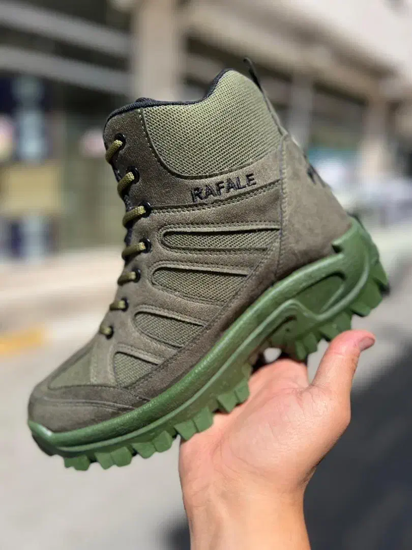 کفش|کیف، کفش، کمربند|شیراز, شهدای شهرک سعدی|دیوار