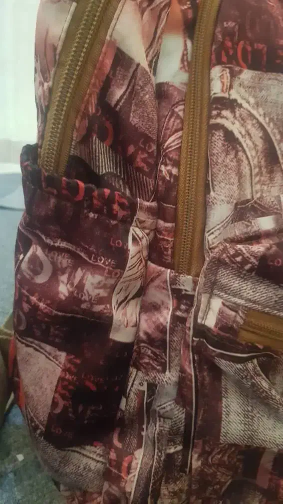 کوله پشتی خارجی روزنامه ای اسپرت دوتا|کیف، کفش، کمربند|کرج, عظیمیه|دیوار