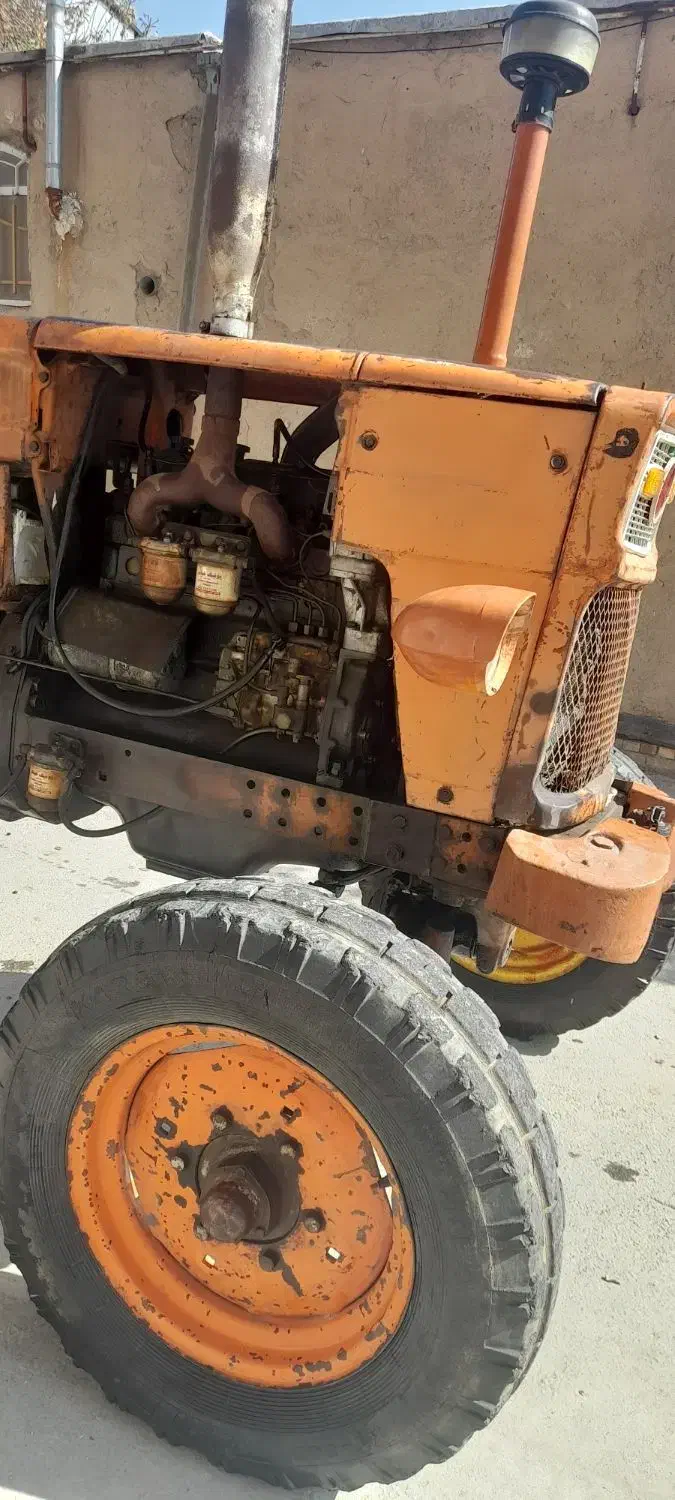 تراکتور رومانی مدل ۶۰|خودرو سنگین|بروجرد, |دیوار