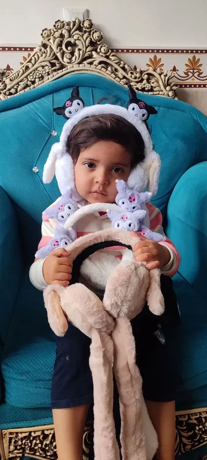 گوشگیر|لباس|خوسف, |دیوار