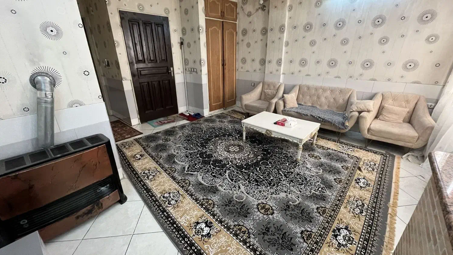 اجاره هتل آپارتمان های مبله سه خواب و عالی|اجارهٔ کوتاه‌مدت آپارتمان و سوئیت|تهران, چیتگر شمالی|دیوار