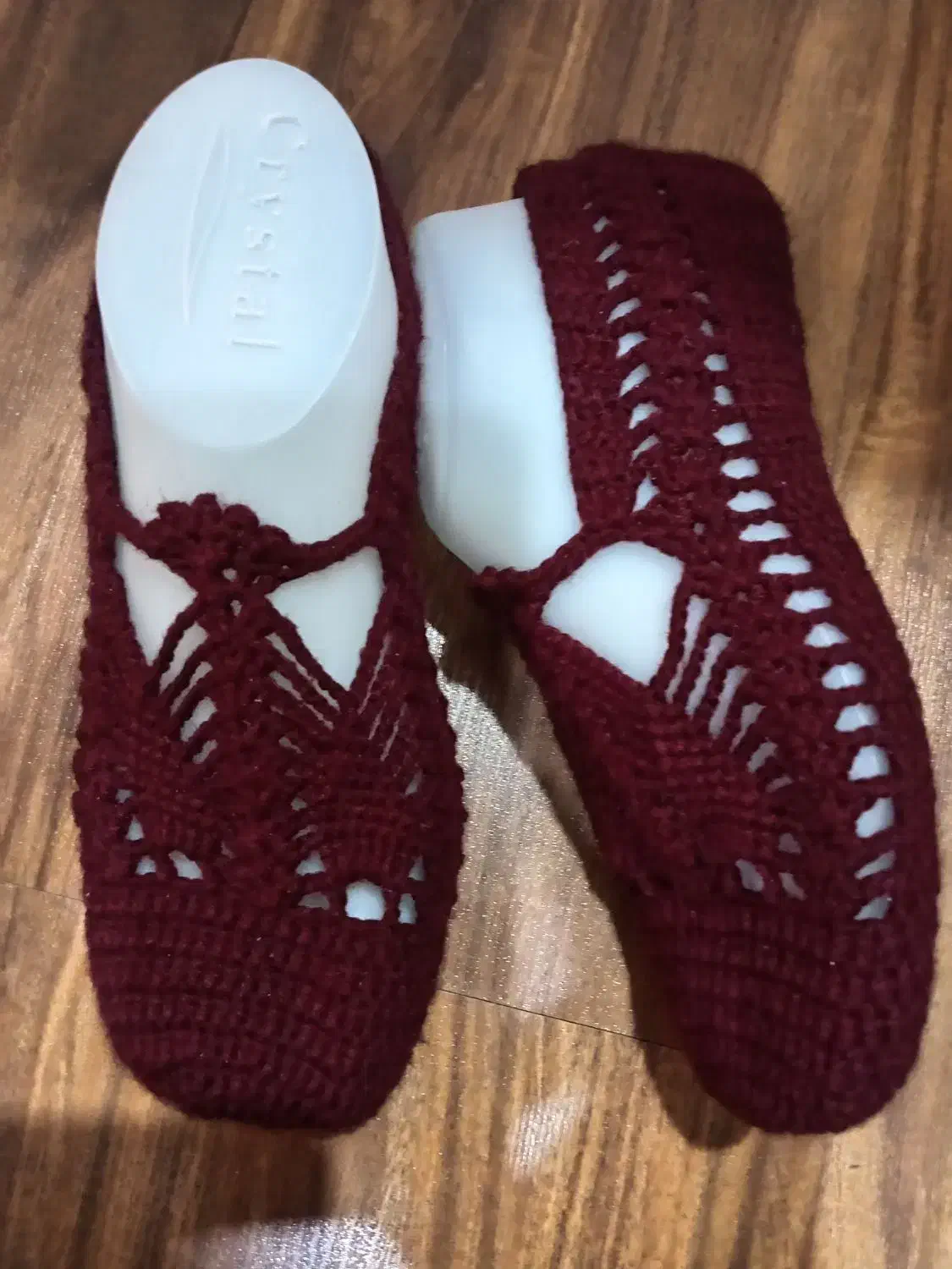 پاپوش دستباف زنانه مجلسی|لباس|اصفهان, گلزار|دیوار