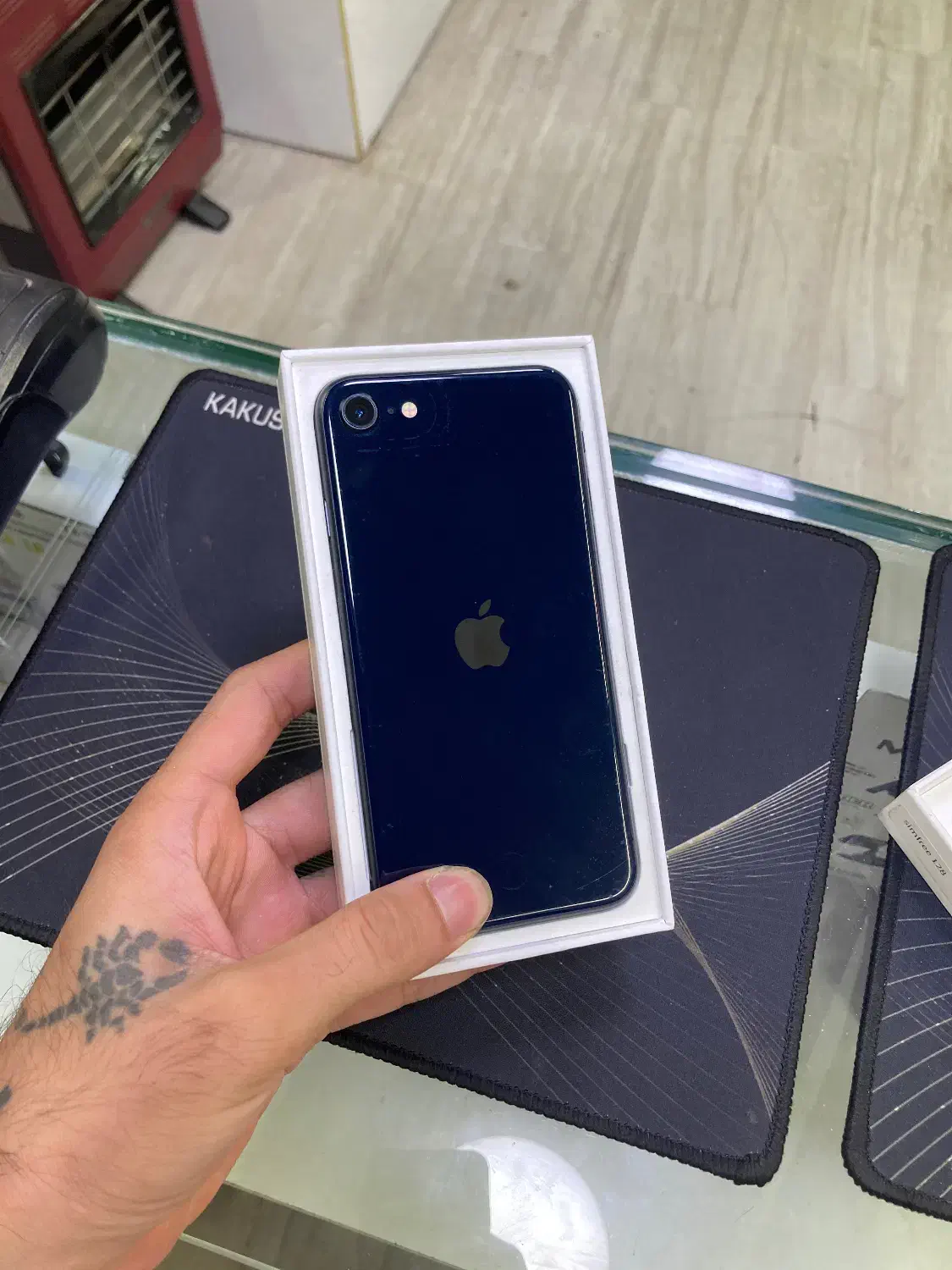 آیفون اپل SE2022|موبایل|رشت, سعدی (تختی)|دیوار