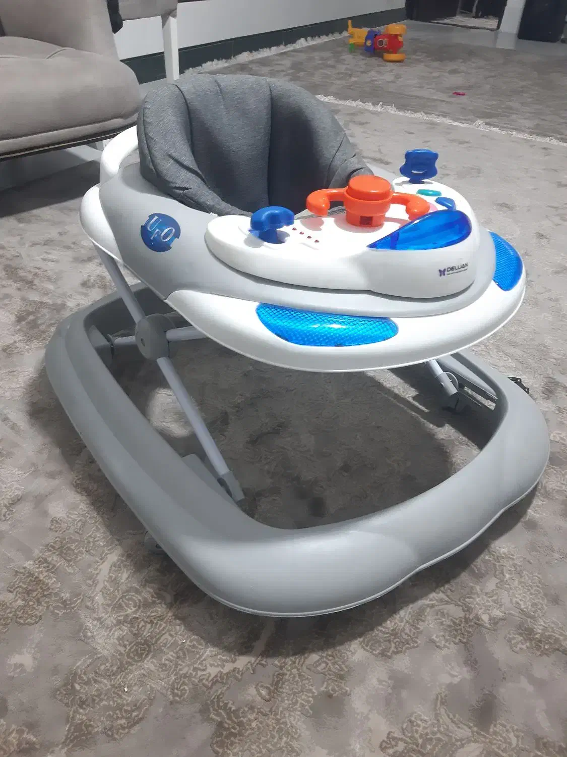 روروَک بچه|اسباب و اثاث بچه|پیشوا, |دیوار