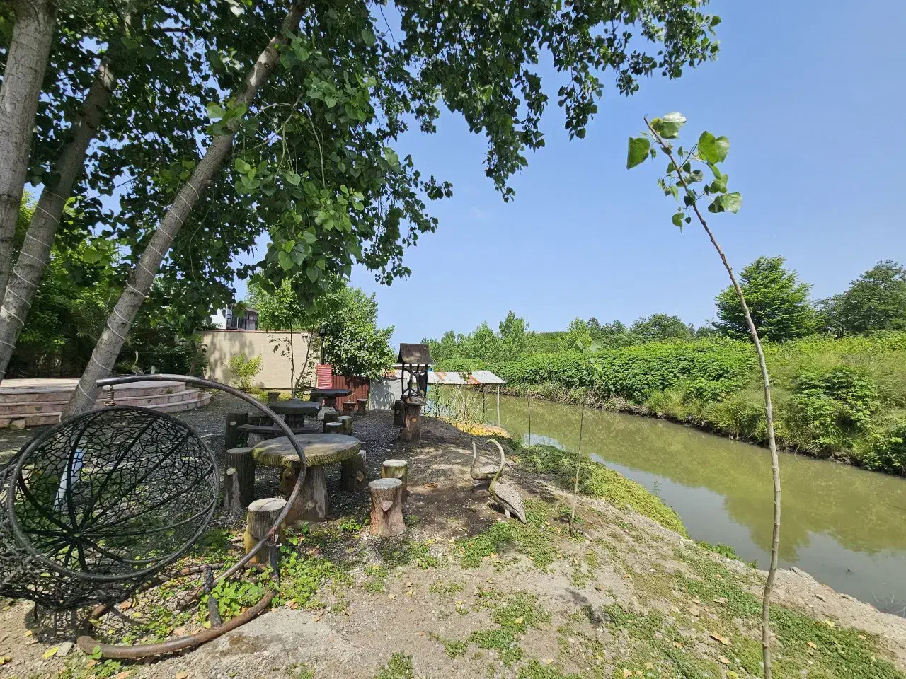 دوبلکس استخردار کنار مرداب/ دامون|اجارهٔ کوتاهمدت آپارتمان و سوئیت|بندر انزلی, چهارفریضه|دیوار