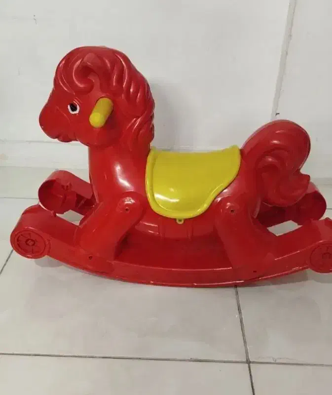 راکر اسب|اسباب‌بازی بچه|الوند, |دیوار