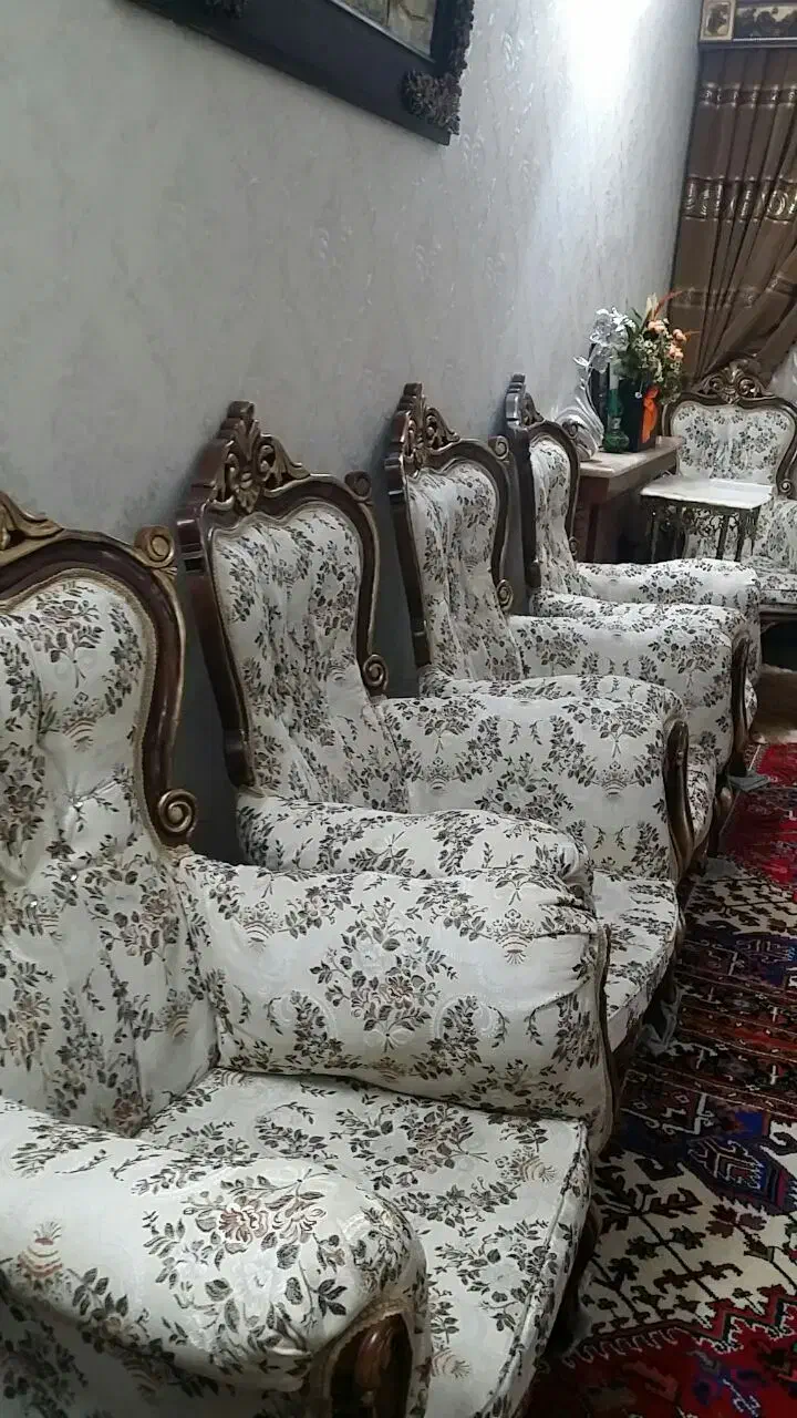 مبل و میز غذاخوری|مبلمان خانگی و میز عسلی|مرند, |دیوار