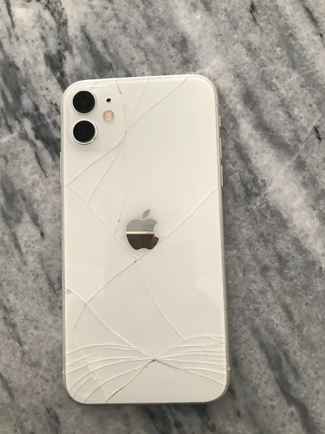 iphone 11|موبایل|سرپل ذهاب, |دیوار
