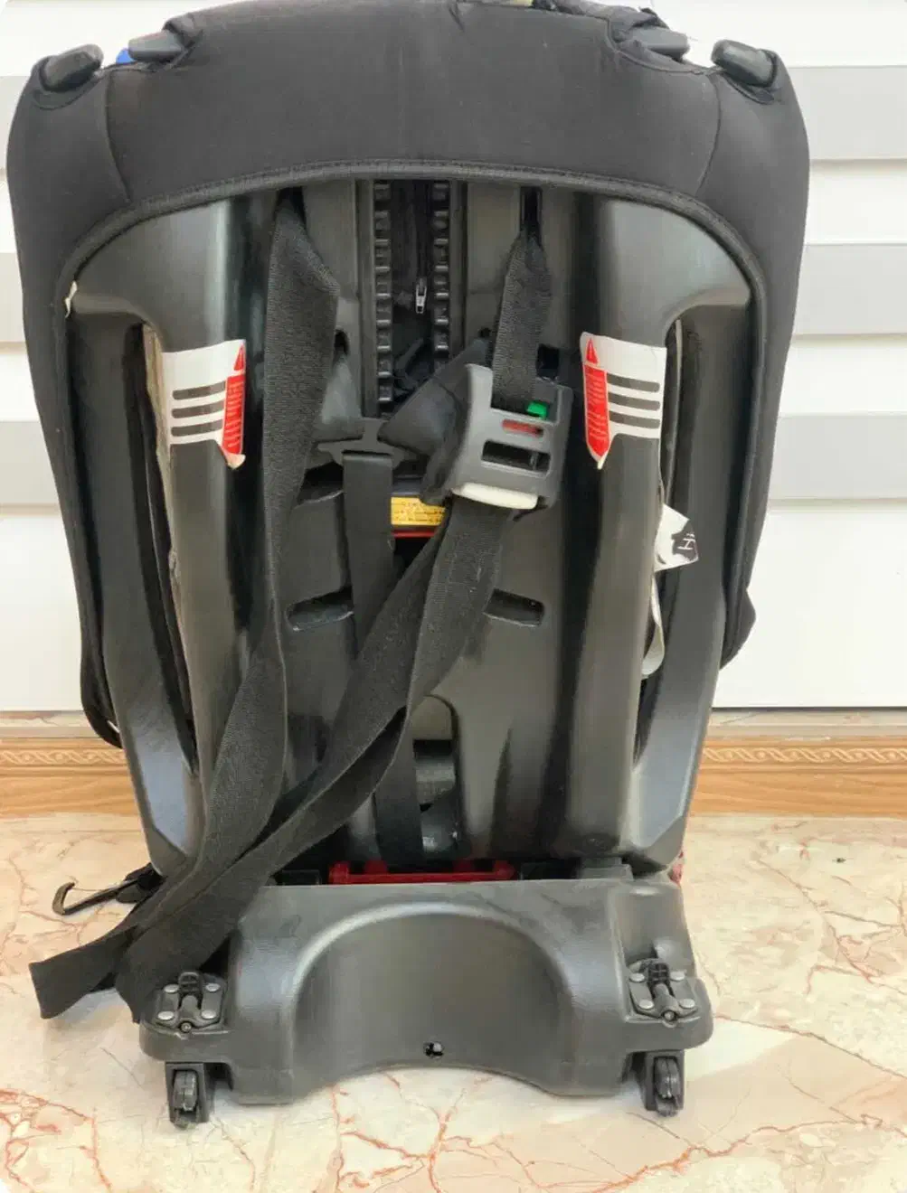 صندلی ماشین|تخت و صندلی بچه|بهارستان, |دیوار