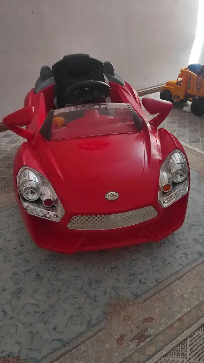 باسلام ماشین برقی سالم بدون شکستگی|اسباب‌بازی بچه|محمدیه-قزوین, |دیوار