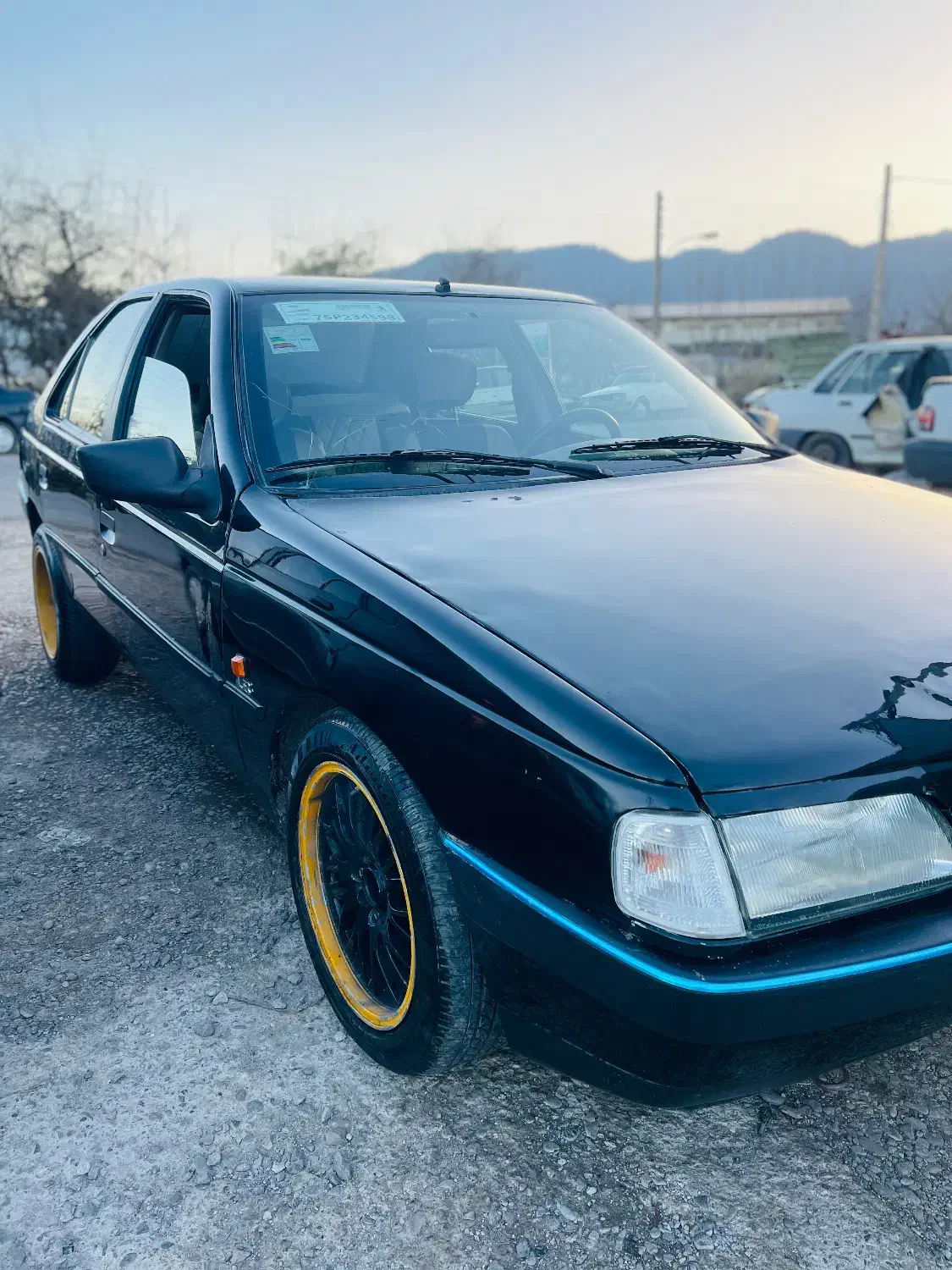 پژو ۴۰۵ مدل۸۳|خودرو سواری و وانت|شاندرمن, |دیوار