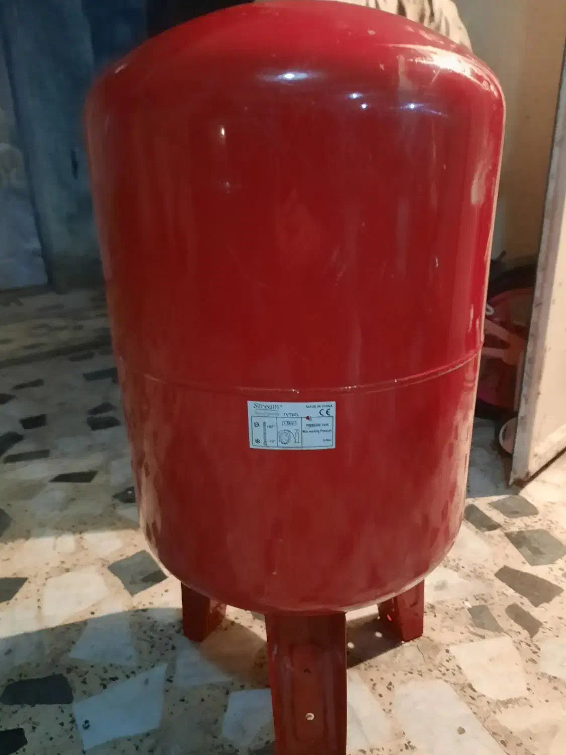 منبع پمپ ۶۰ لیتری|مصالح و تجهیزات ساختمان|رشت, نیکمرام|دیوار